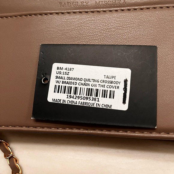Badgley Mischka Taupe Quilted Crossbody Bag - Picture 7 of 8